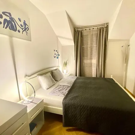Apartman Outsanding In The City Center *