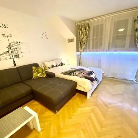 Outsanding In The City Center Apartment *